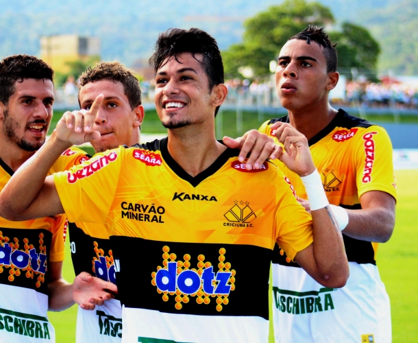 Confiante, Lucca comemora boa fase