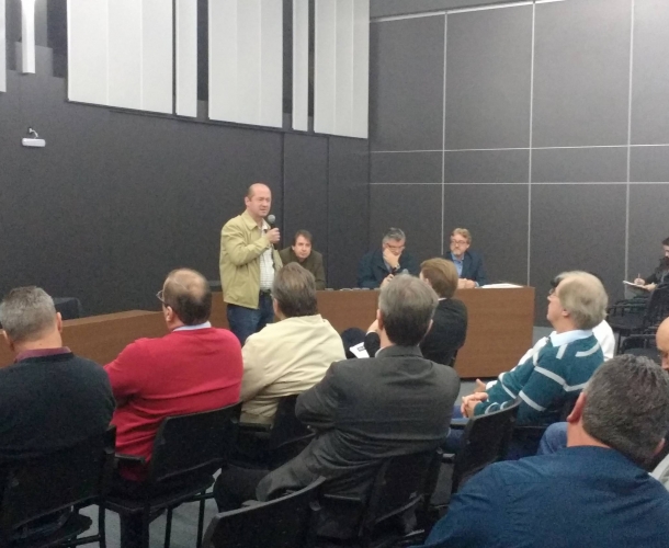 Conselho acompanha apresentação das ações do Departamento Profissional