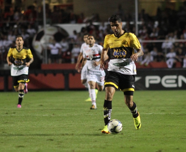 Criciúma empata com o São Paulo