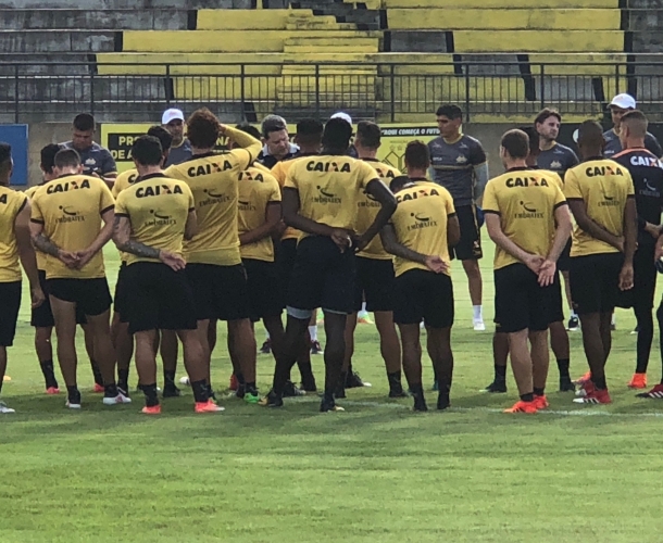 Criciúma encara o Brusque