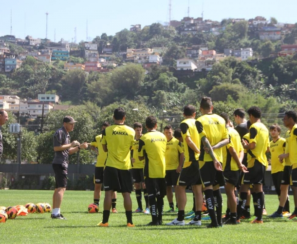 Criciúma faz últimos ajustes para domingo