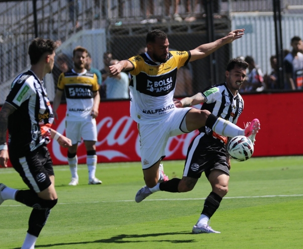 Criciúma tem resultado negativo após 15 jogos de invencibilidade