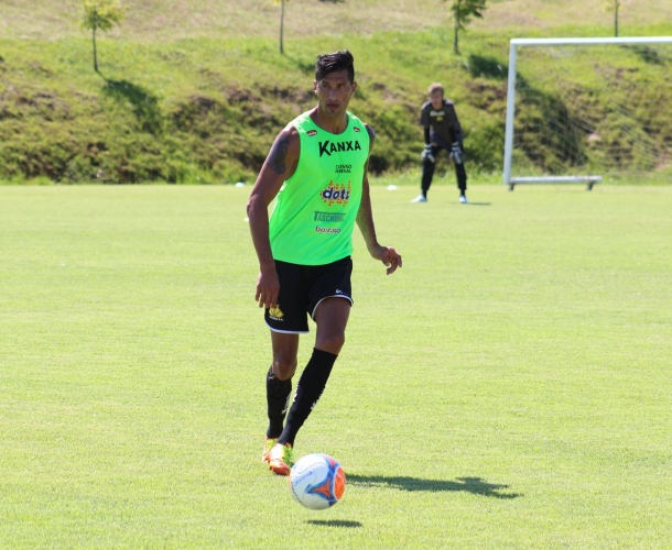 Escudero ressalta importância da vitória