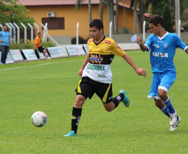 Infantil define vaga na semifinal do estadual