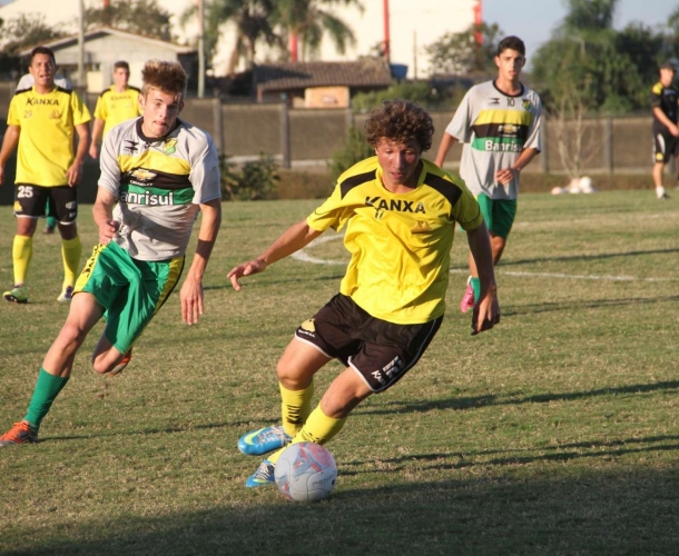 Infantil vai para a Copa Colinas
