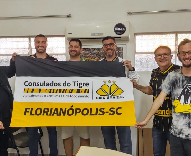 Quatro novos cônsules recebem certificados 