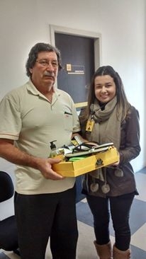 Sócio recebe kit oficial