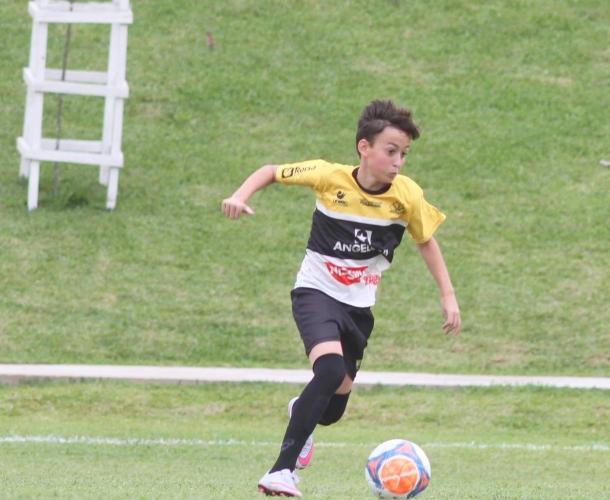 Sub-11 e Sub-12 do Tigre recebem o Internacional