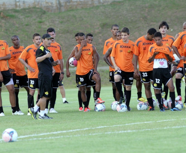 Tigre busca vitória em Jaraguá do Sul