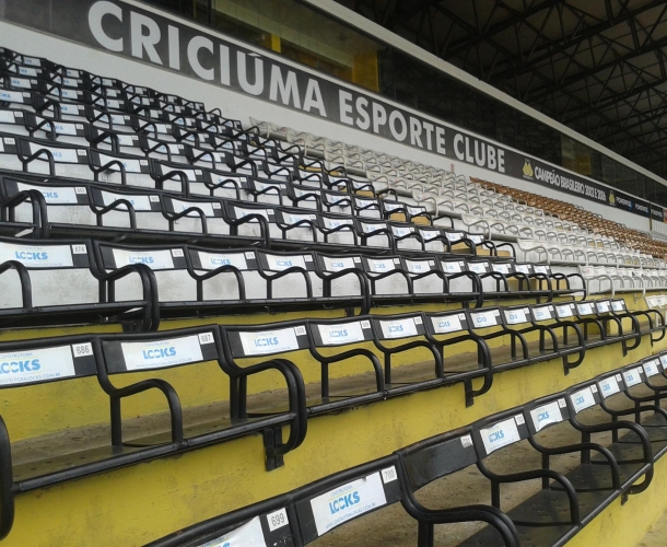 Último dia para adquirir cadeiras do Majestoso