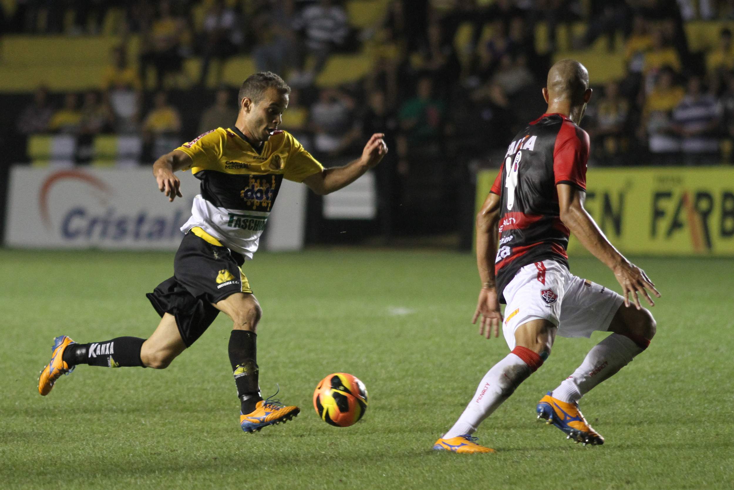 Tigre empata com o Vitória