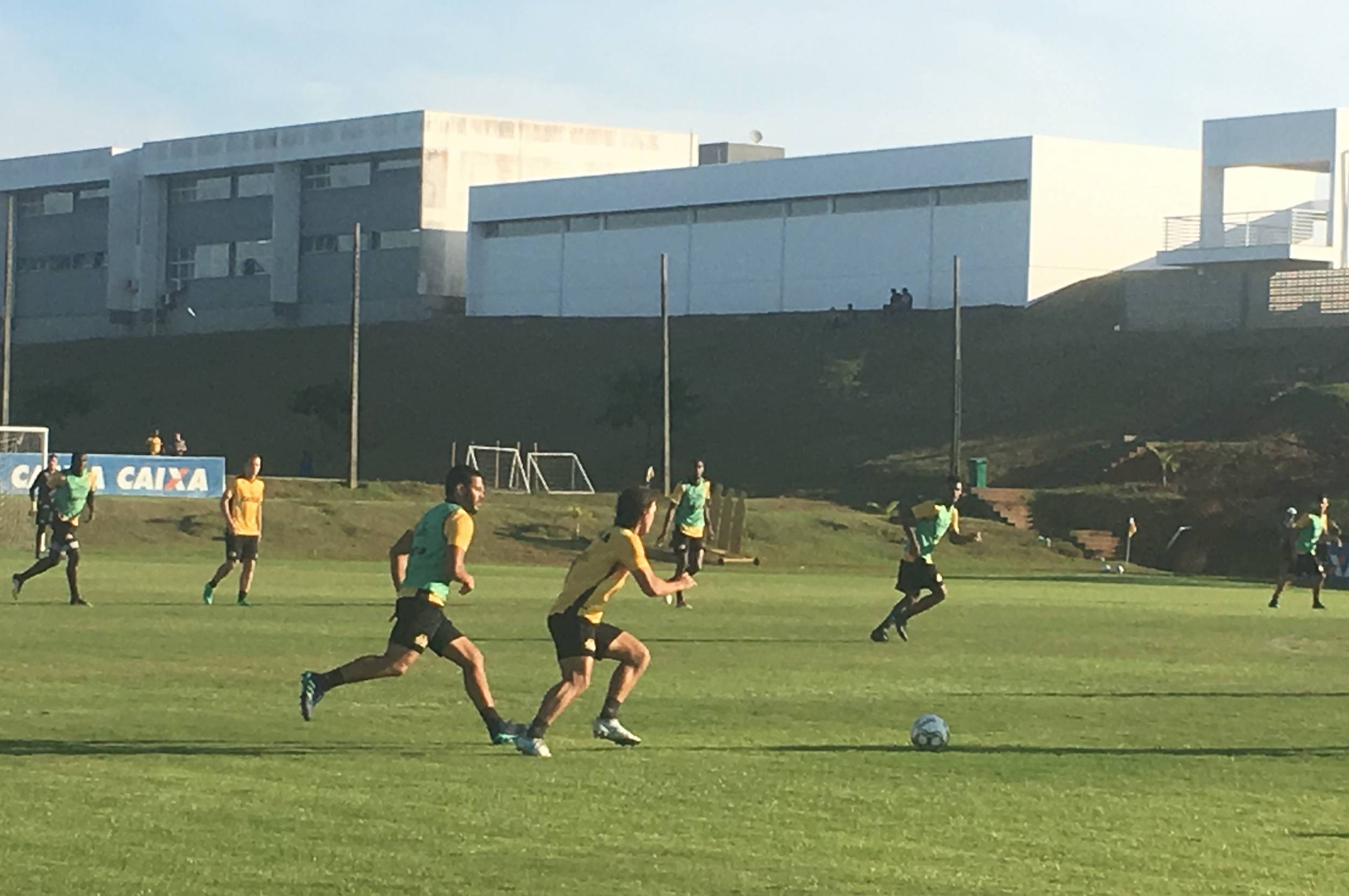 Treino do Criciúma no CT - 25/04