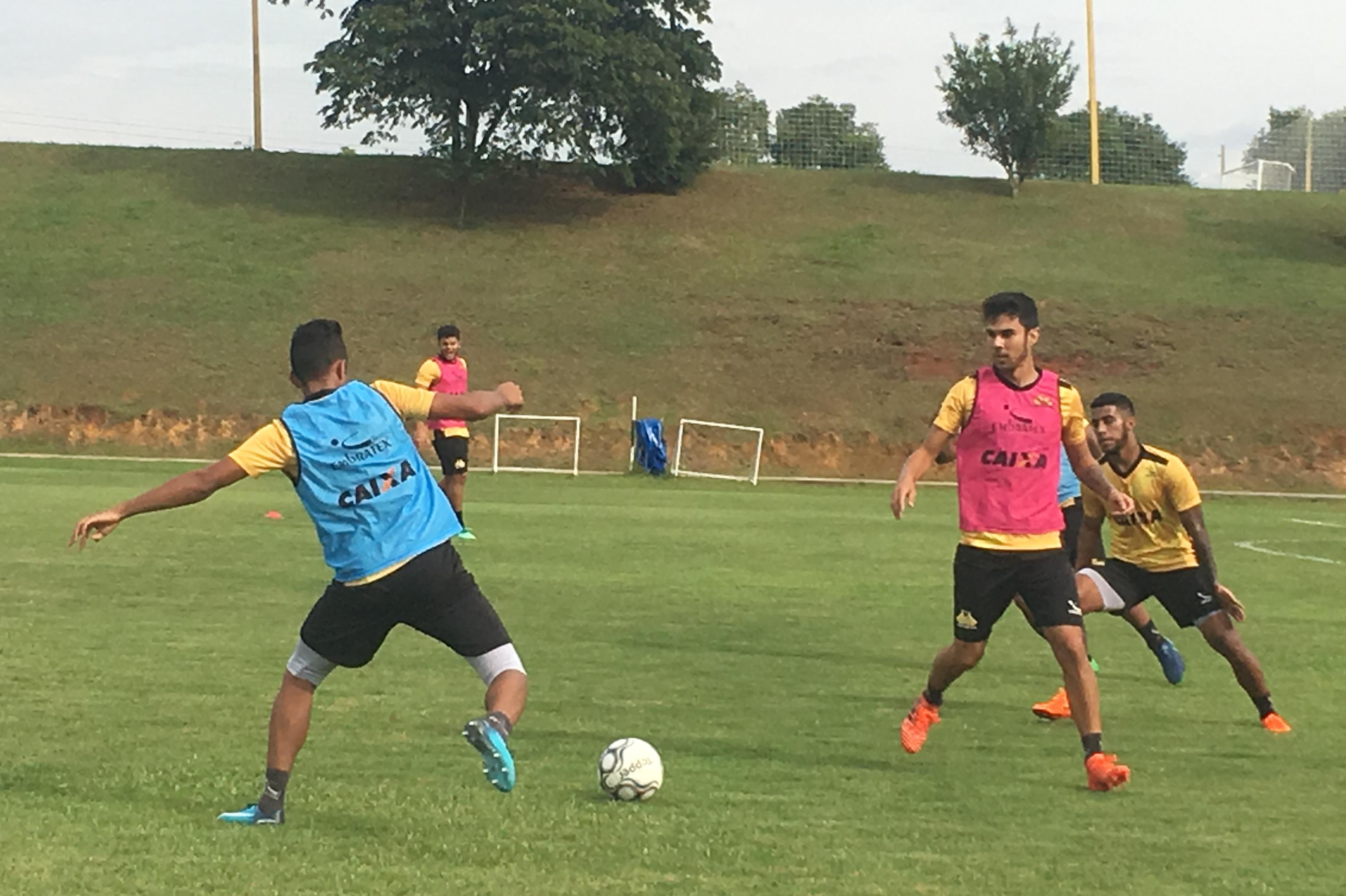 Treino do Criciúma no CT - 11/05