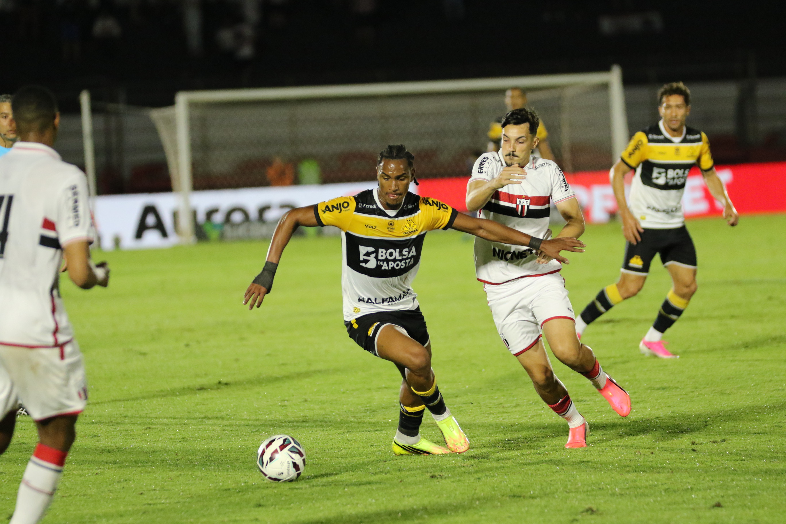 Fotos Botafogo-SP x Criciúma