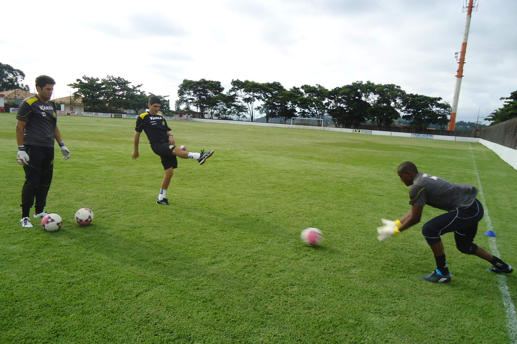 Equipe júnior treina para a Copa São Paulo